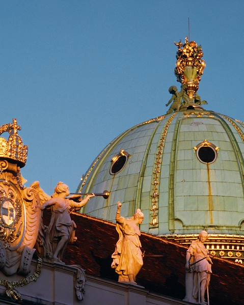 One Country Salzburg - Vienna