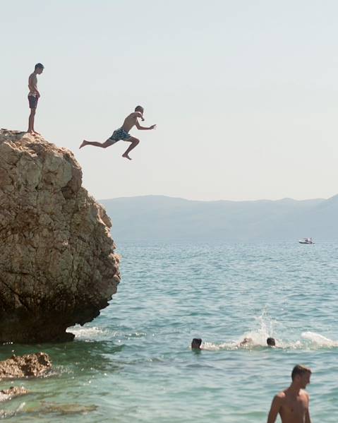 One Country Albania – Greece – Tirana – Berat – Gjirokaster – Sarande – Corfu