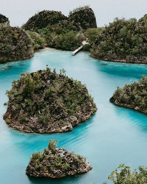 One Country Indonesia - Raja Ampat