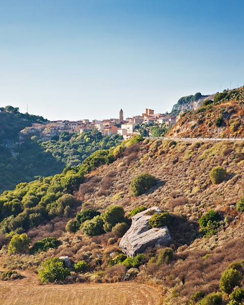 One Country Italy – Sardinia – Arzachen – Alghero – Riola Sardo – Pula – Cala Gonone