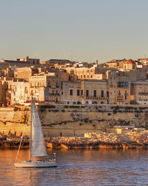 One Country Valletta