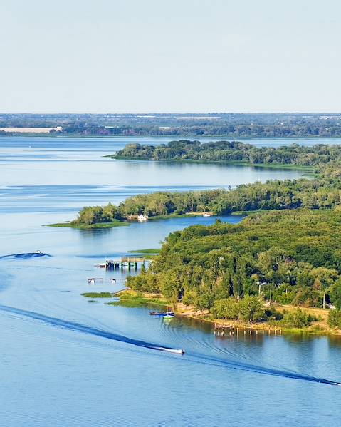 One Country Moscow - Volga - St Petersburg