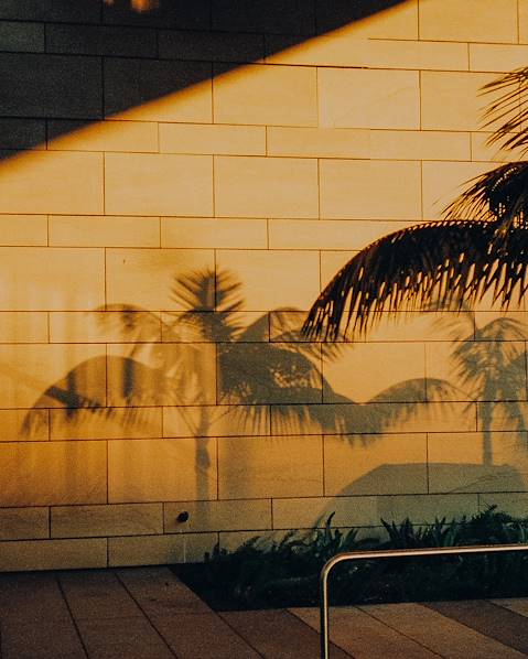 One Country USA – California – Hawaii – Los Angeles – Oahu – Maui – Huntington Beach