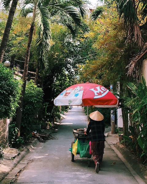 One Country Vietnam - Ho Chi Minh City - Mekong Delta - Cambodia - Phnom Penh - Siem Reap