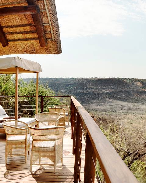 One Country Johannesburg - Bergville - Salt Rock - Saint Lucia - Hluhluwe - Mbabane - Johannesburg